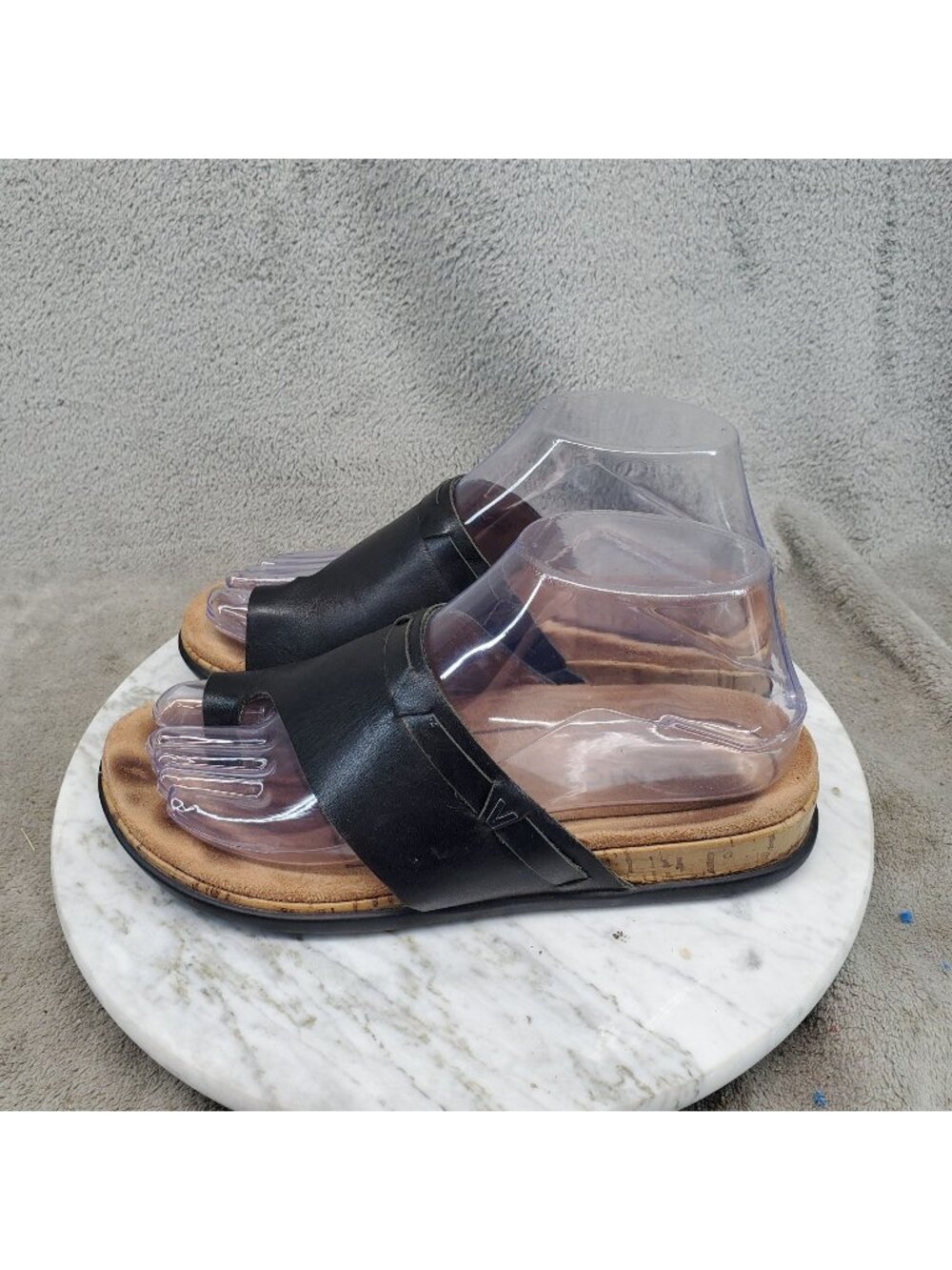 Vionic Shoes Womens Size 6 Cindy Black Leather Slip On Sandals *Read*
